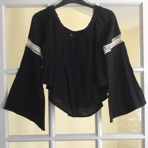 Black crop top